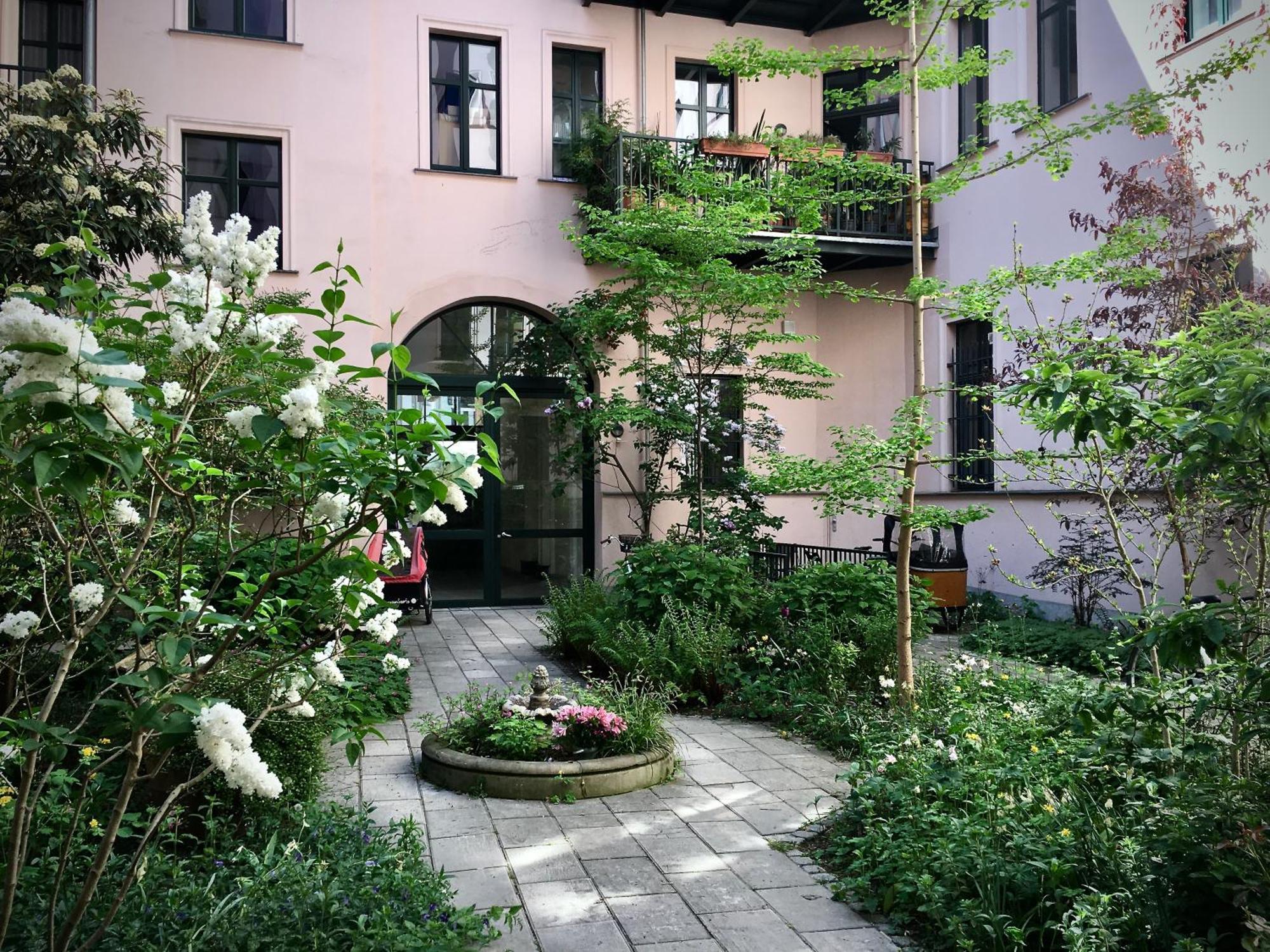 Monbijou Am Hackeschen Markt Apartment